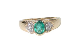  14k Yellow Gold Emerald & Diamond Ring