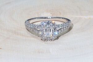  14k White Gold 1.0cttw Lab Grown Diamond Engagement Ring IGI Cert 