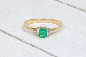  14k Yellow Gold Emerald Cut Emerald w/ Diamond Sides Ring