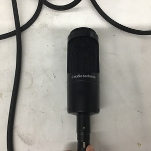 Audio Technica at2035 microphone with cord 